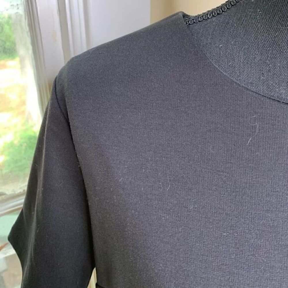 Old Navy comfy knee-length dress size SP black zipper back - Picture 2 of 6